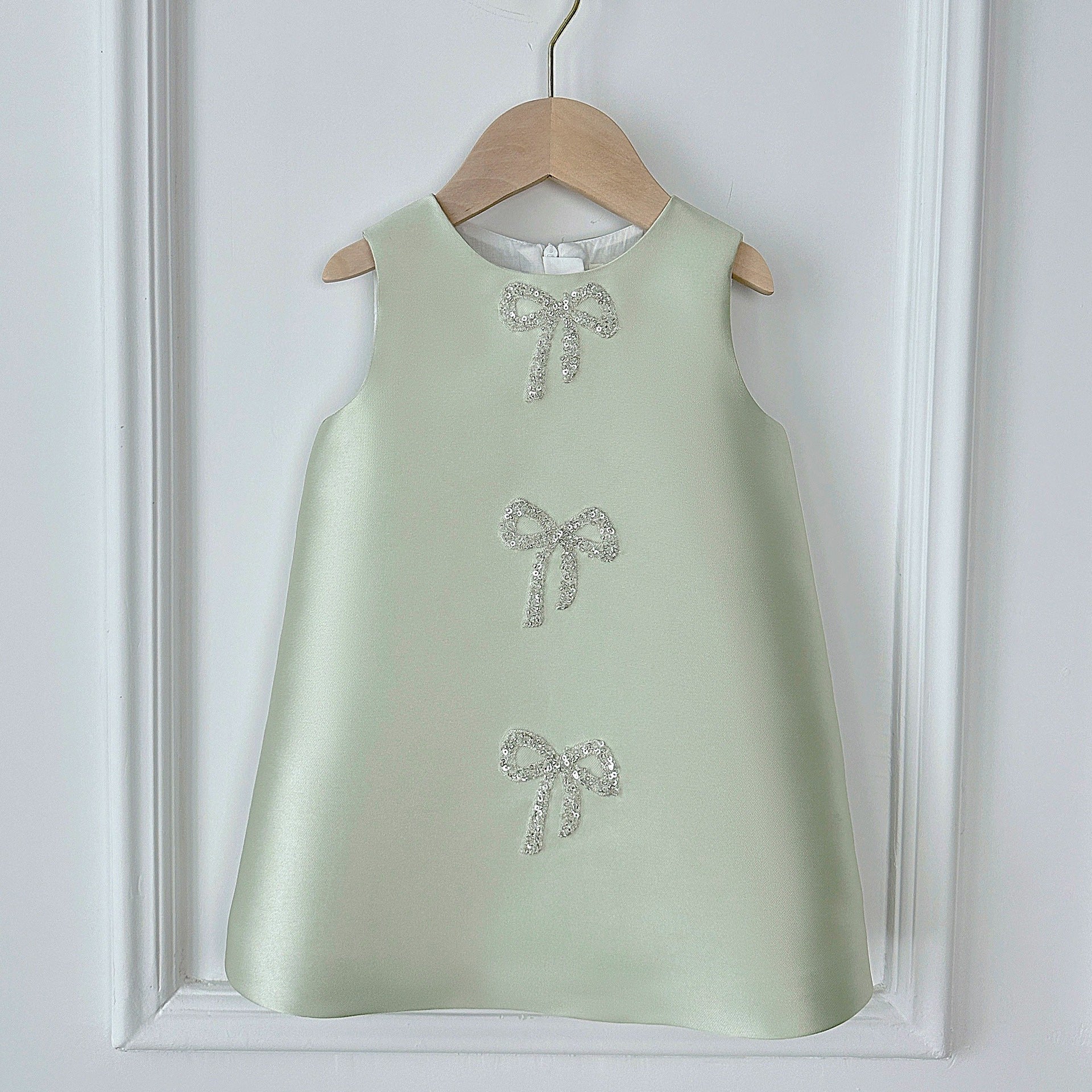 Robes de première communion pour bébés filles  Concours de beauté pour tout-petits  Robe de fille d'honneur