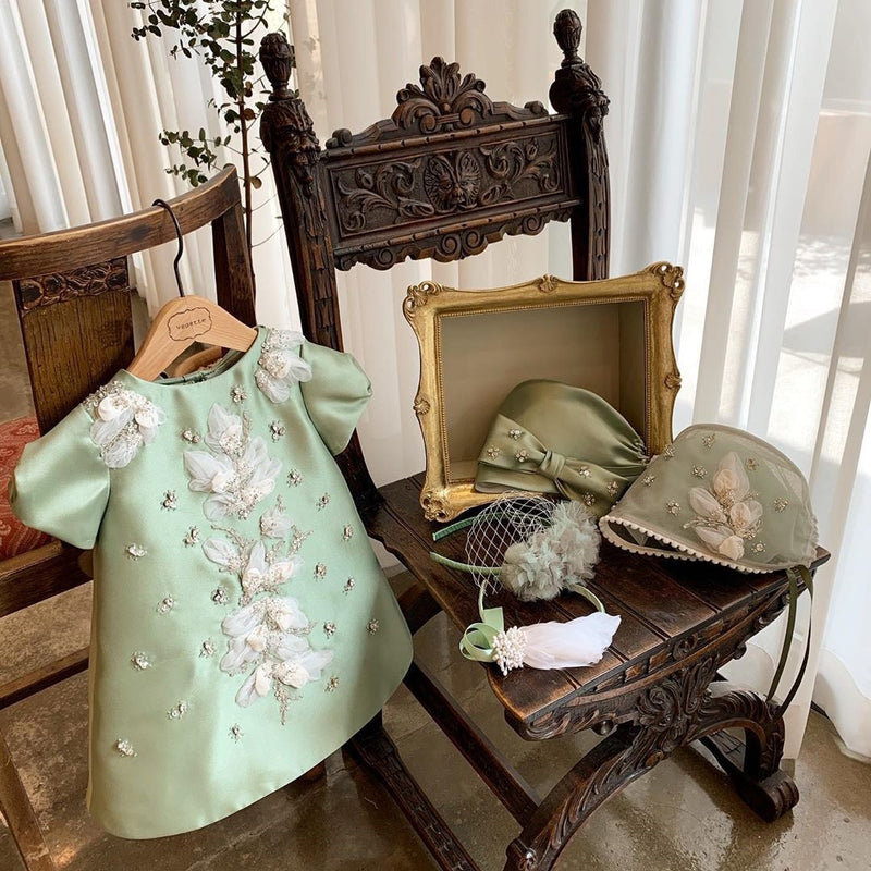 Robe de Princesse Fille Broderie Blanche Robe de Fête d'Anniversaire pour Tout-Petite