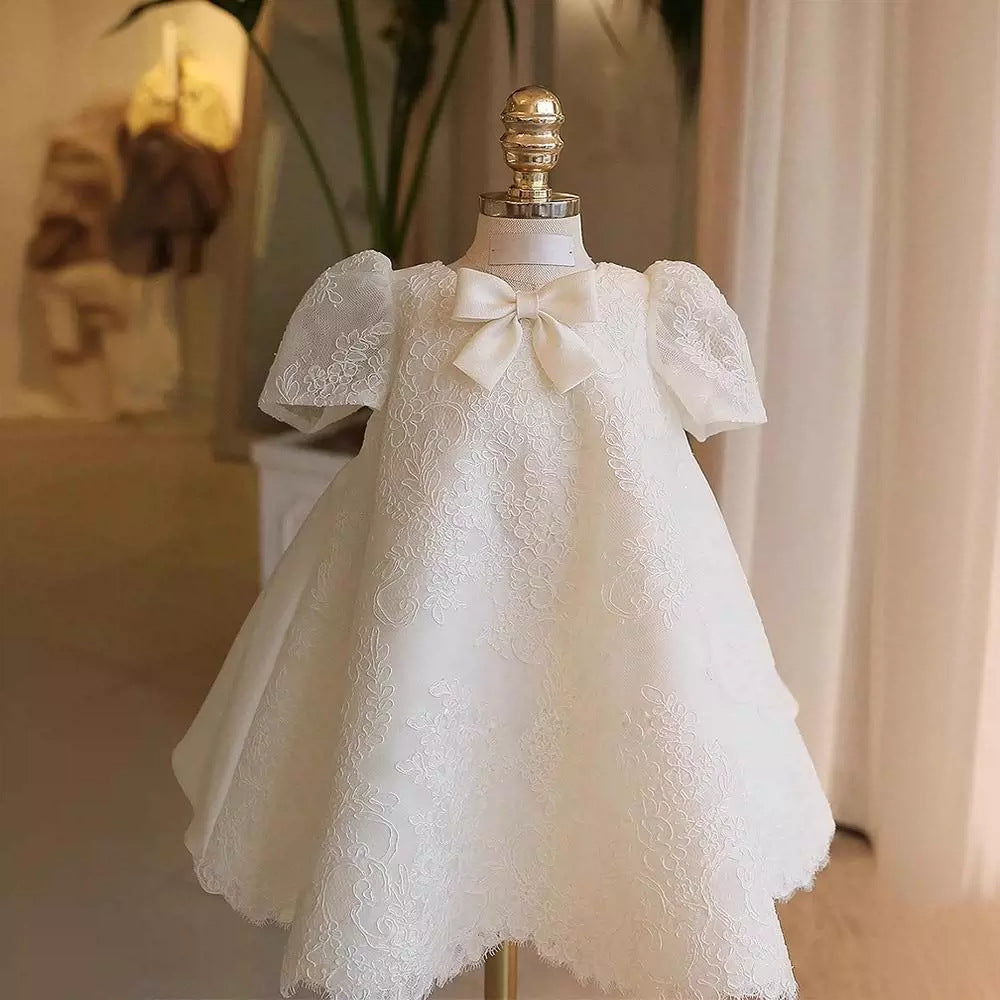 Jolie robe de baptême en dentelle pour bébé fille, robe de princesse de concours d'anniversaire pour tout-petit
